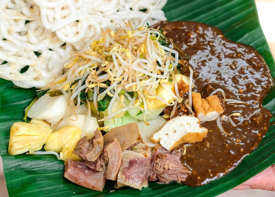 Rujak Jawa Timur yang Khas! - Featured Image