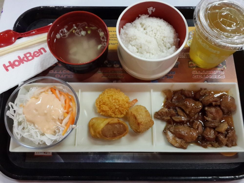 5 Brand Fast Food Asli Indonesia: Sering Dikria Brand Luar! - Hoka Hoka Bento