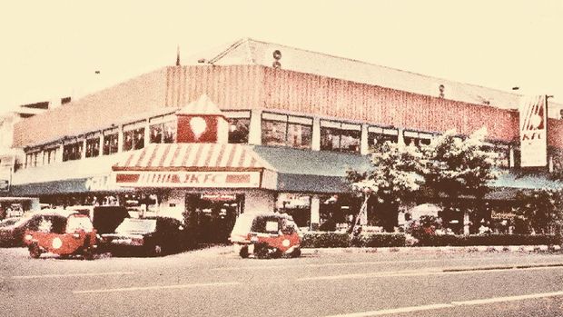 Sejarah Fast Food di Indonesia - Gerai KFC Pertama di Indonesia