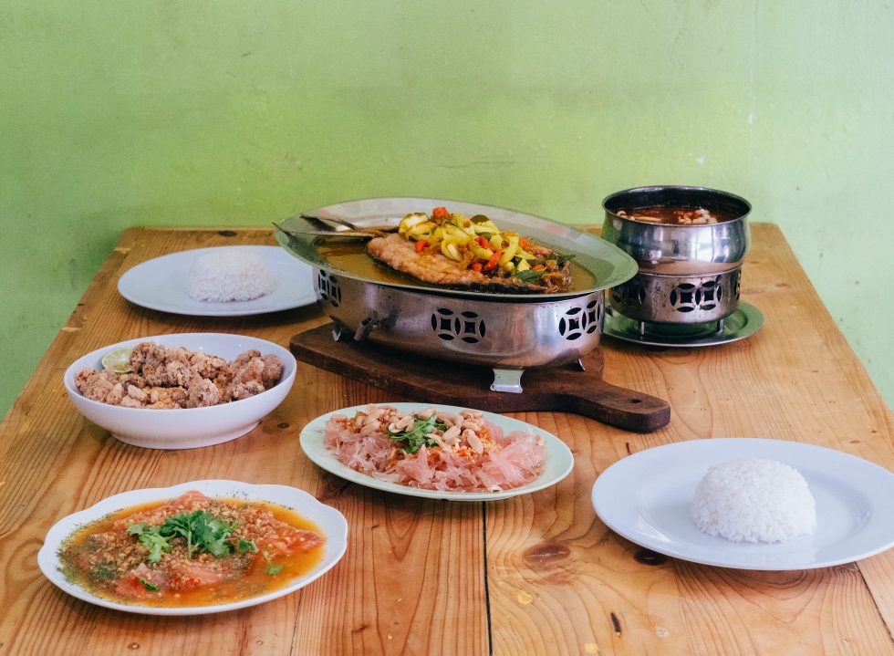 Kuliner Viral: 8 Tempat Makan Viral di Jakarta - Warung SCI