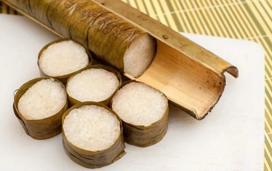 Kolo (Nasi Bambu)
