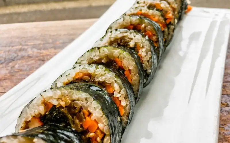 Jajan korea bernama Gimbap (김밥)