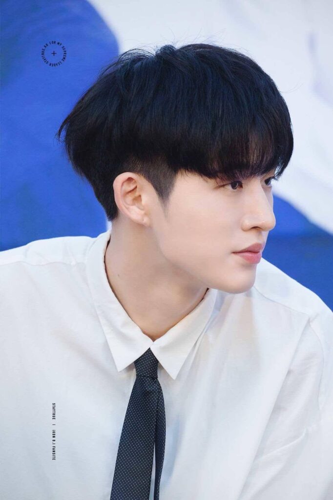 model rambut two block