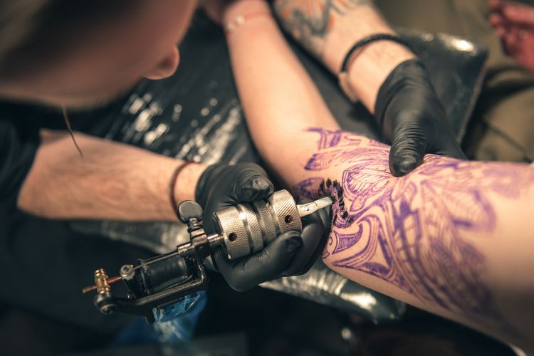 cara membuat tato badan